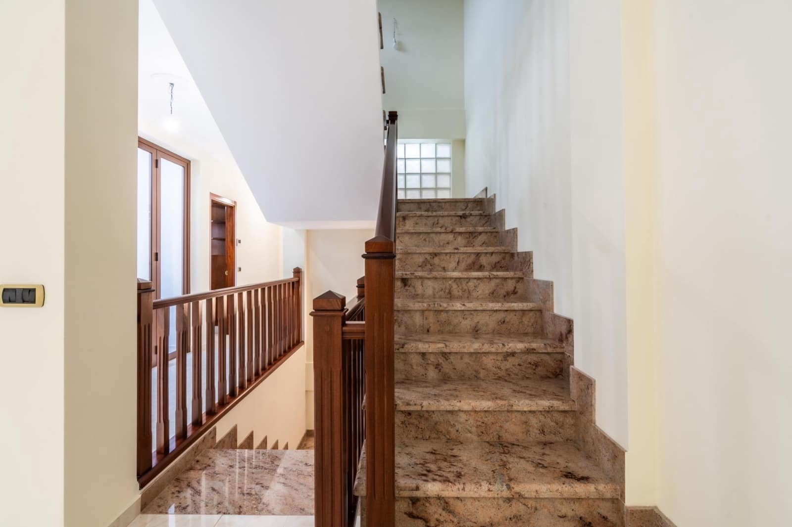 5 sypialnia Dom szeregowy na sprzedaż w San Cristobal de La Laguna z garażem - 595 000 € (Ref: 9605058)