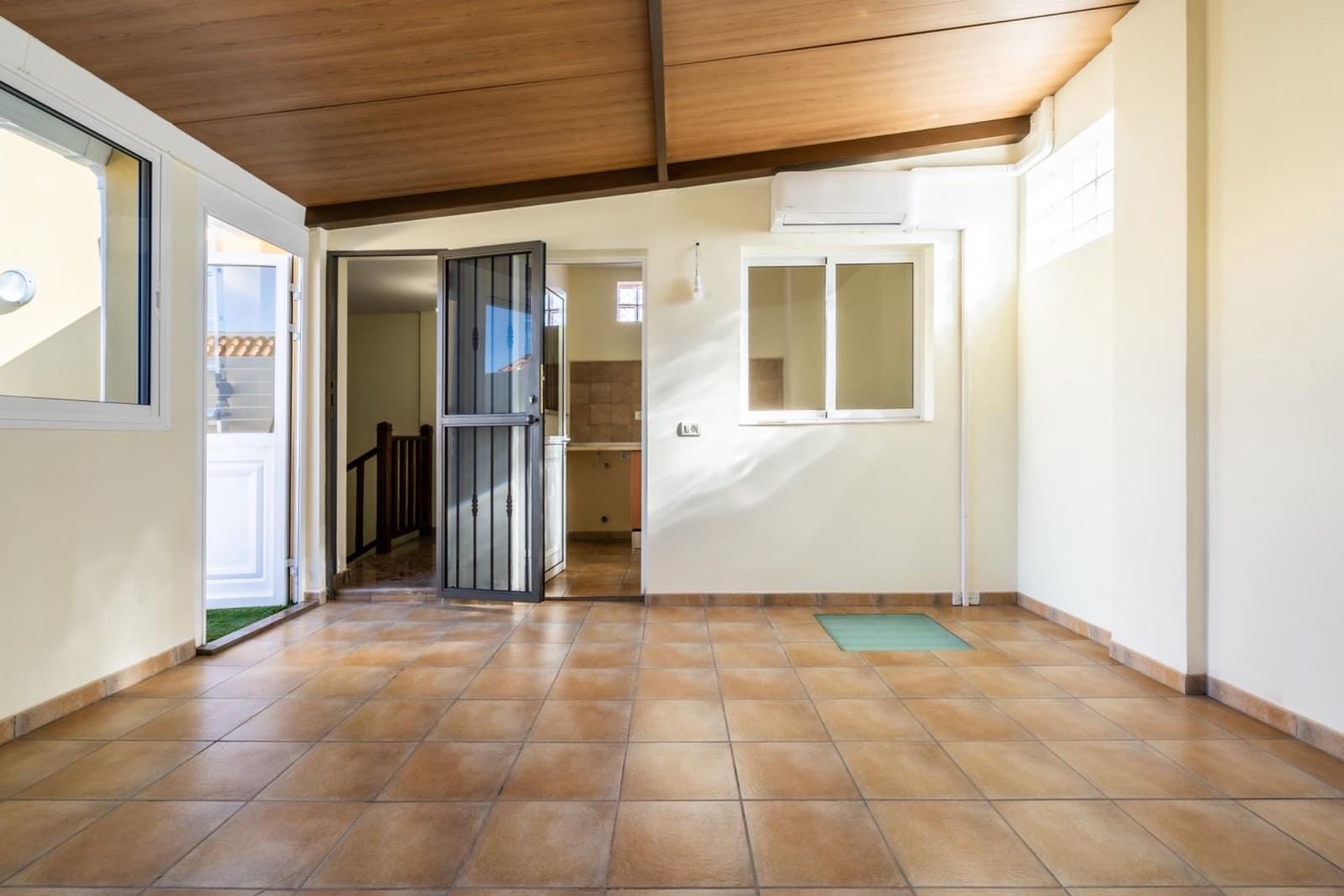 5 sypialnia Dom szeregowy na sprzedaż w San Cristobal de La Laguna z garażem - 595 000 € (Ref: 9605058)