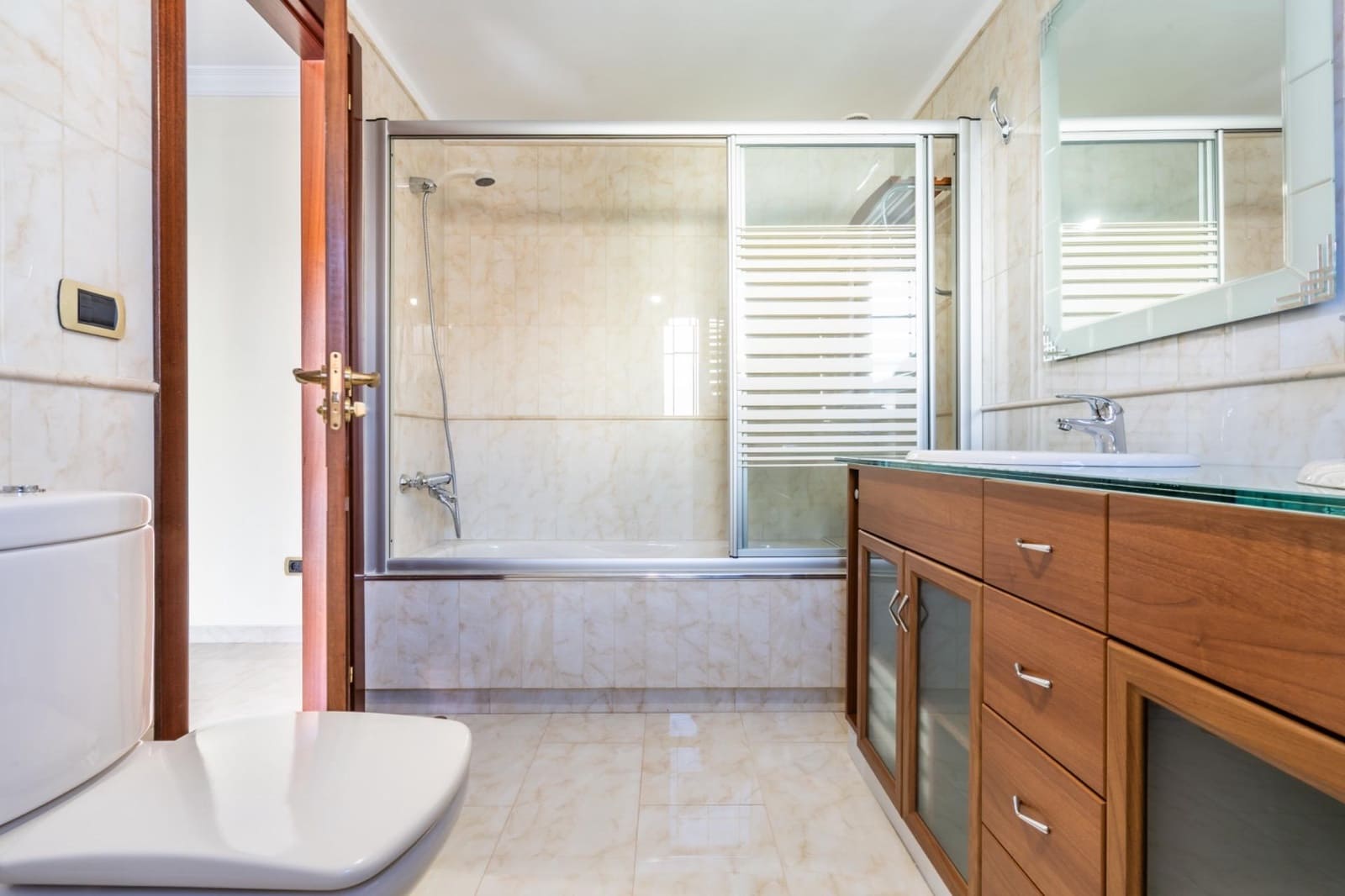 5 sypialnia Dom szeregowy na sprzedaż w San Cristobal de La Laguna z garażem - 595 000 € (Ref: 9605058)