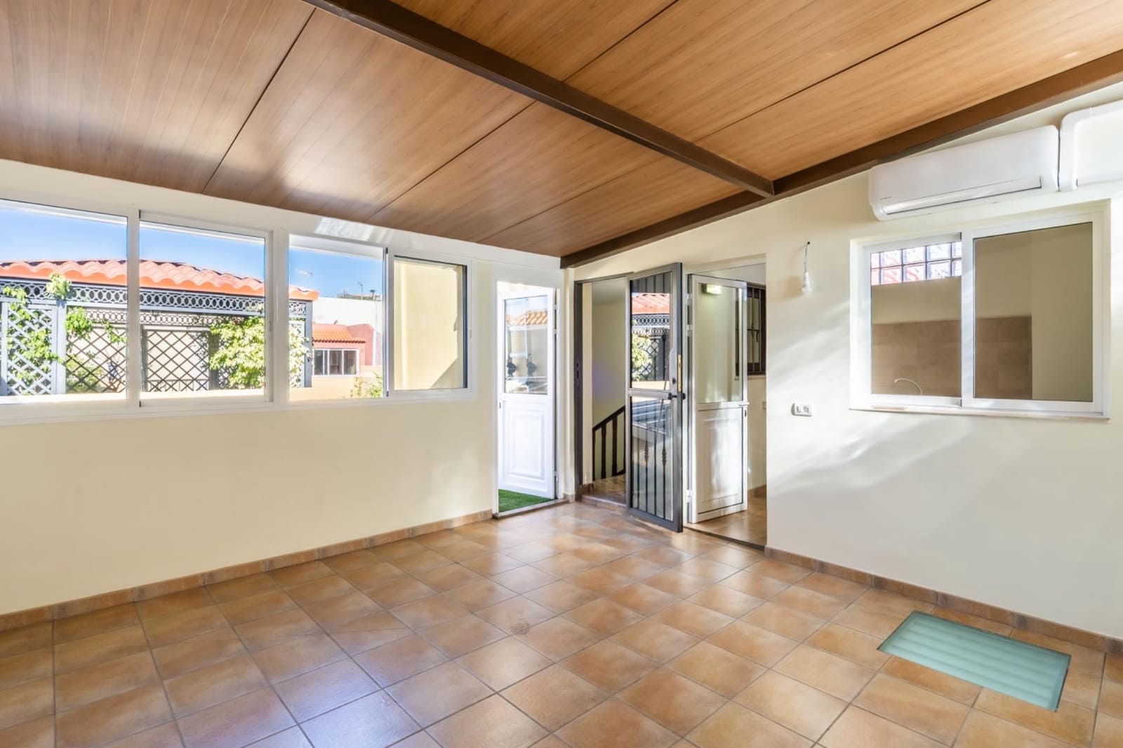 5 sypialnia Dom szeregowy na sprzedaż w San Cristobal de La Laguna z garażem - 595 000 € (Ref: 9605058)