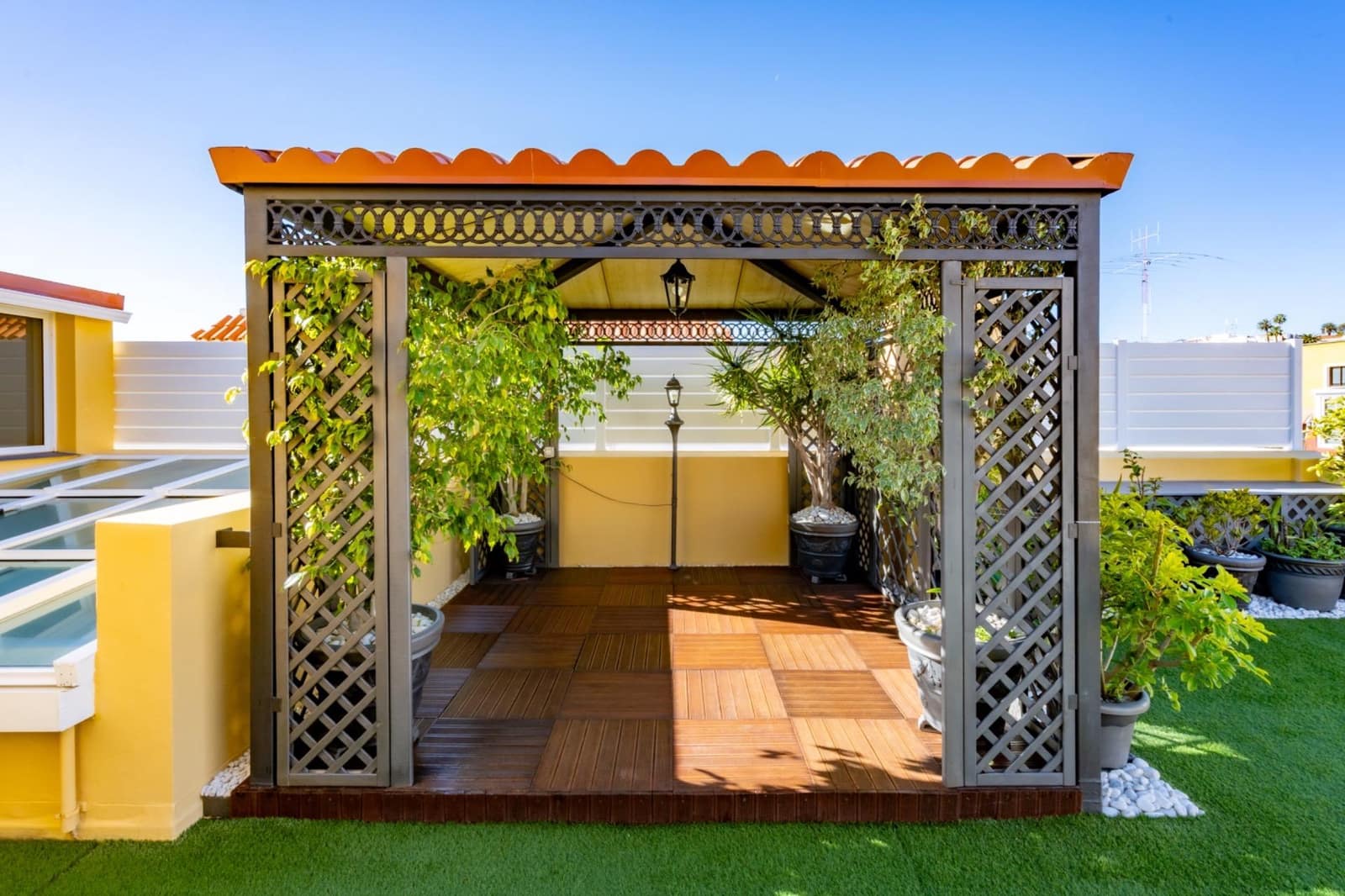 5 sypialnia Dom szeregowy na sprzedaż w San Cristobal de La Laguna z garażem - 595 000 € (Ref: 9605058)