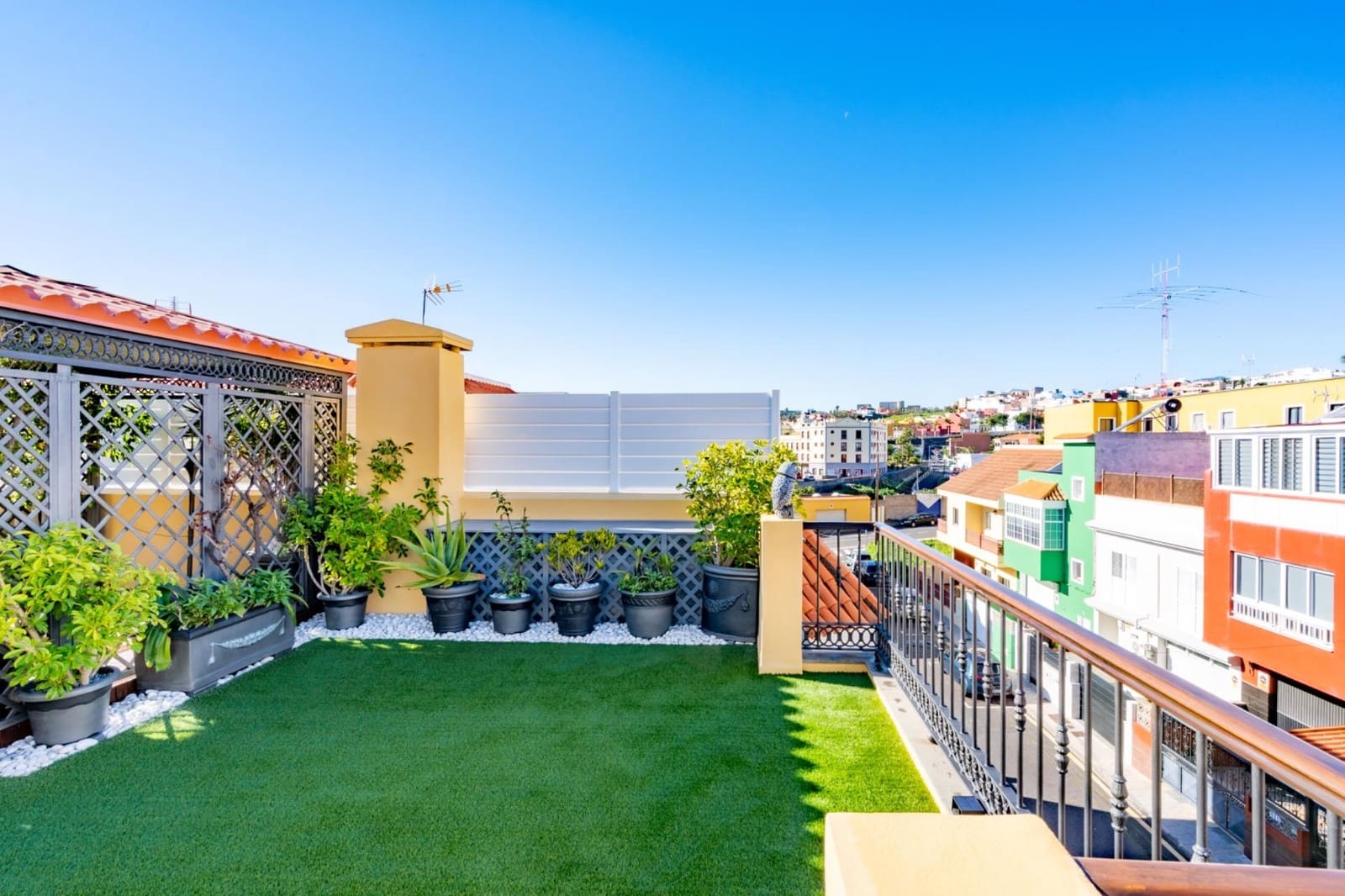 5 sypialnia Dom szeregowy na sprzedaż w San Cristobal de La Laguna z garażem - 595 000 € (Ref: 9605058)