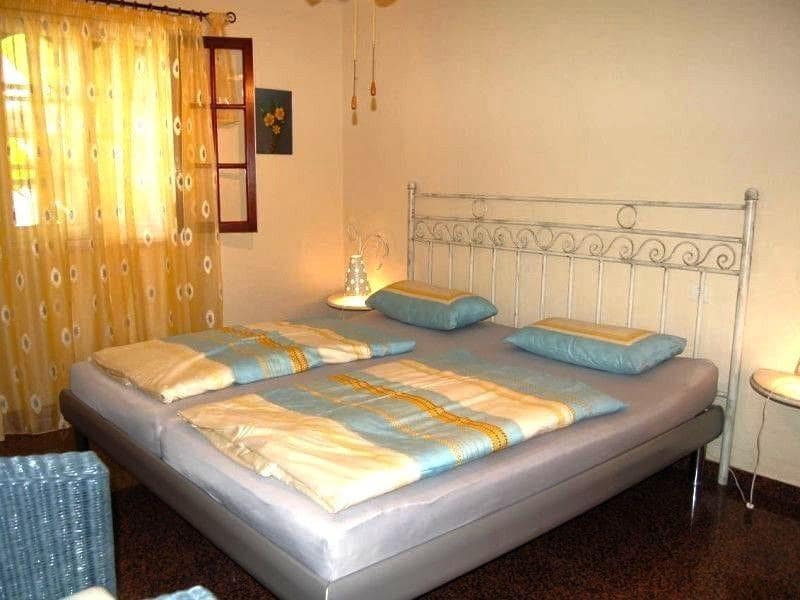 Chalet de 11 habitaciones en Alcala en venta con piscina - 2.799.000 € (Ref: 9619359)