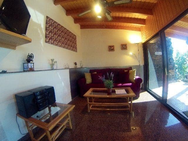Chalet de 11 habitaciones en Alcala en venta con piscina - 2.799.000 € (Ref: 9619359)