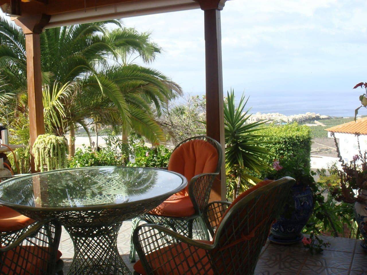 Chalet de 11 habitaciones en Alcala en venta con piscina - 2.799.000 € (Ref: 9619359)