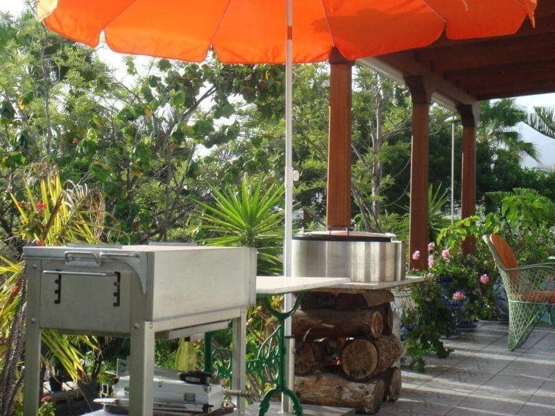 Chalet de 11 habitaciones en Alcala en venta con piscina - 2.799.000 € (Ref: 9619359)