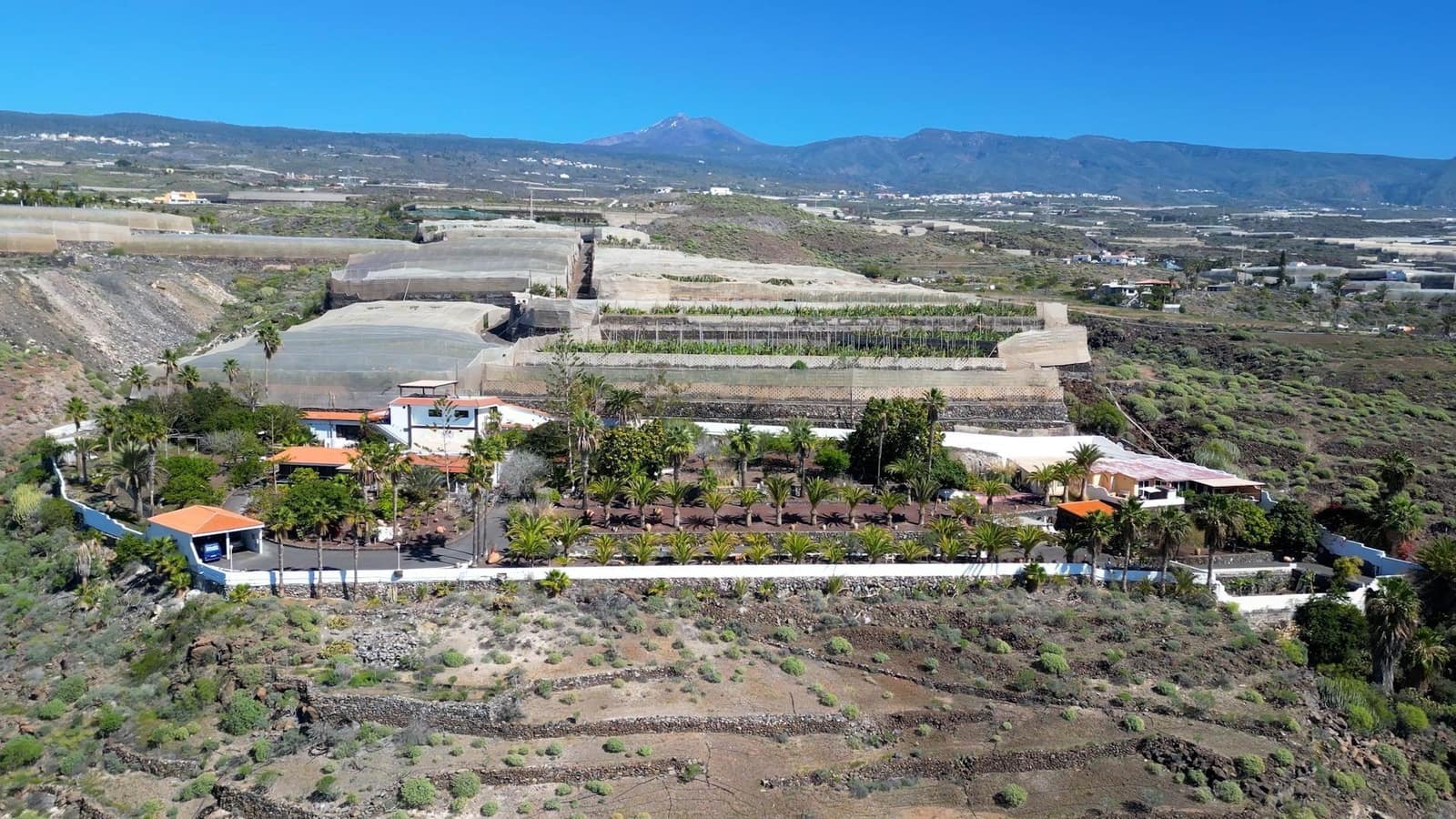 Chalet de 11 habitaciones en Alcala en venta con piscina - 2.799.000 € (Ref: 9619359)