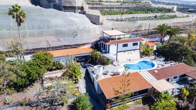 11 soveværelse Villa til salg i Alcala, Guía de Isora med swimmingpool - € 2.799.000 (Ref: 9619359)