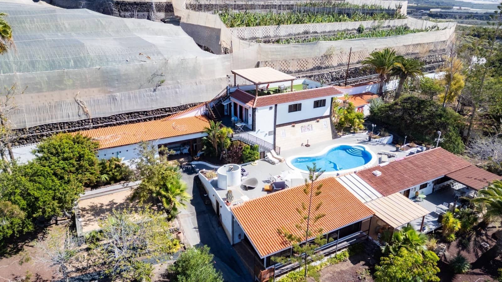 Chalet de 11 habitaciones en Alcala en venta con piscina - 2.799.000 € (Ref: 9619359)