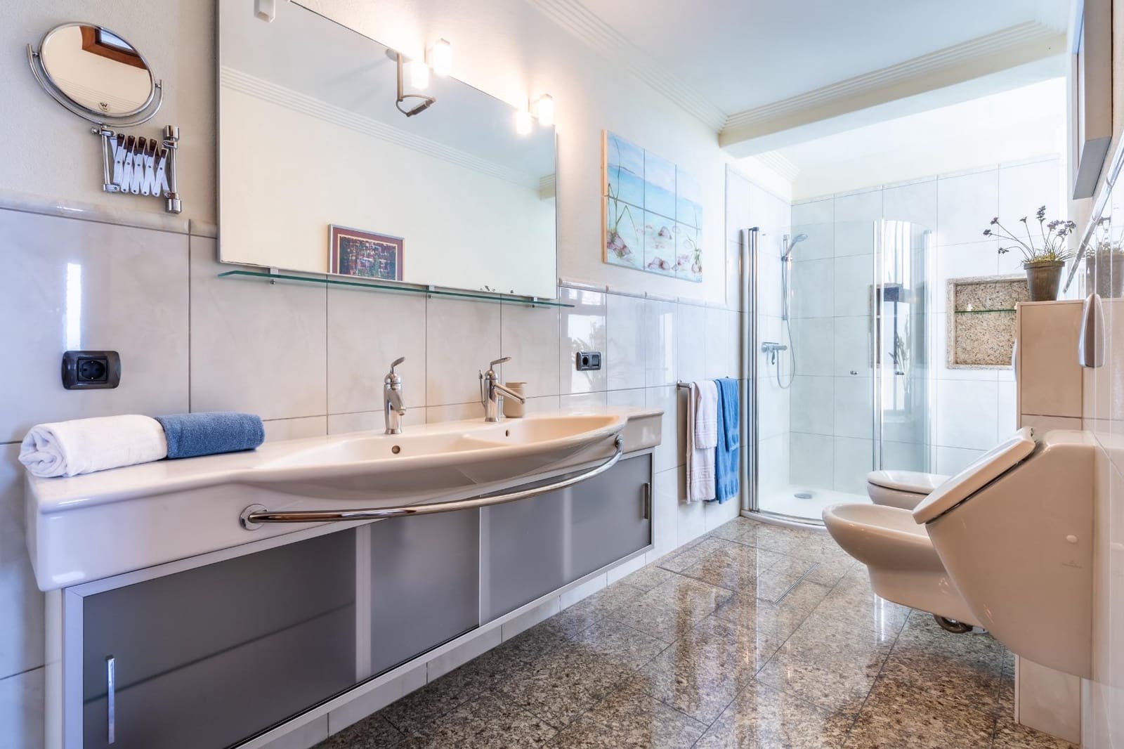 11 soveværelse Villa til salg i Alcala med swimmingpool - € 2.799.000 (Ref: 9619359)