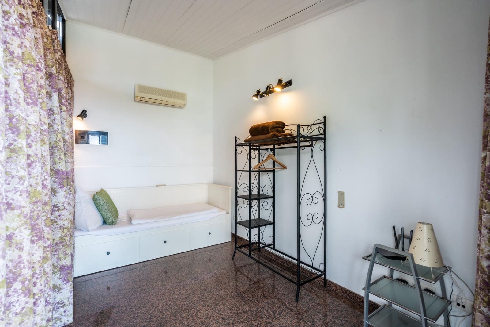 11 soveværelse Villa til salg i Alcala med swimmingpool - € 2.799.000 (Ref: 9619359)