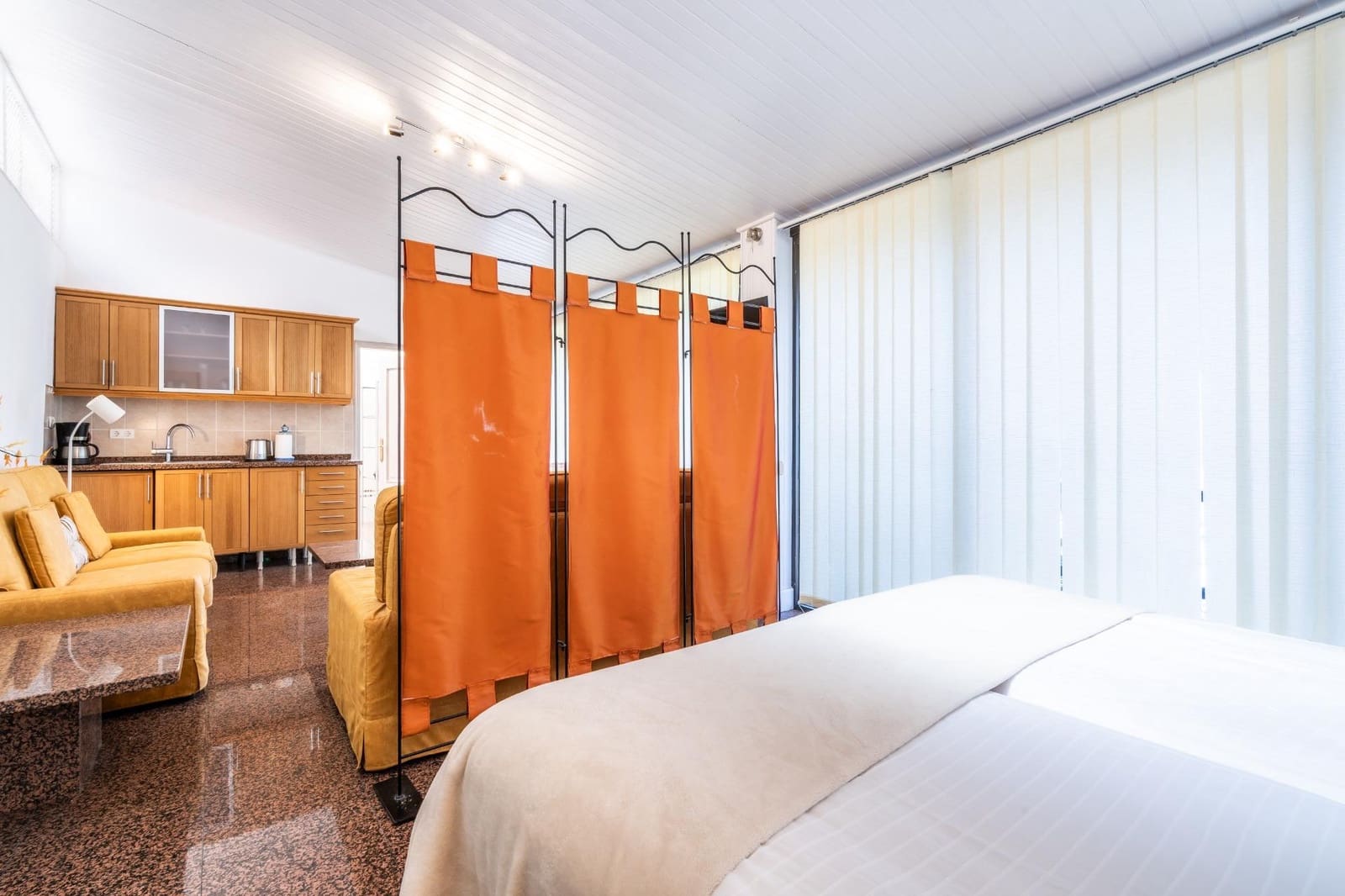 11 soveværelse Villa til salg i Alcala med swimmingpool - € 2.799.000 (Ref: 9619359)