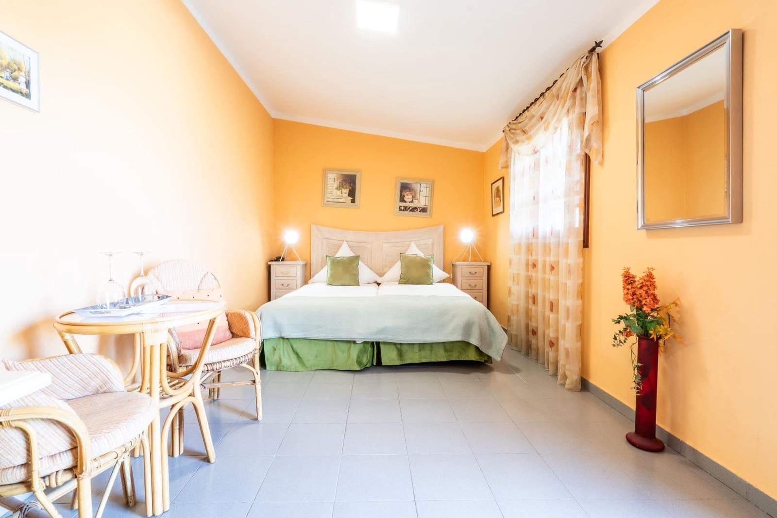 11 soveværelse Villa til salg i Alcala med swimmingpool - € 2.799.000 (Ref: 9619359)
