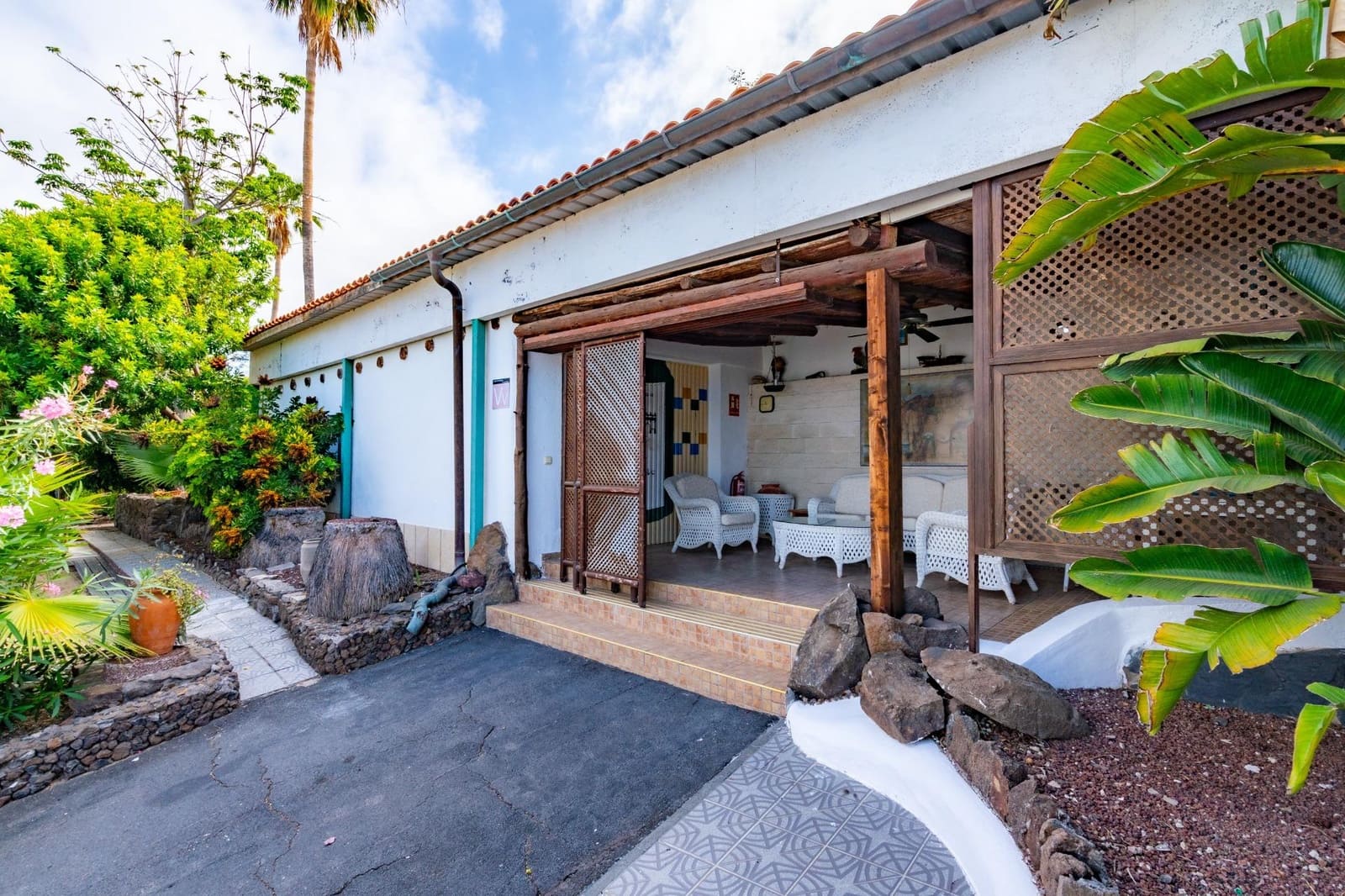 11 soveværelse Villa til salg i Alcala med swimmingpool - € 2.799.000 (Ref: 9619359)