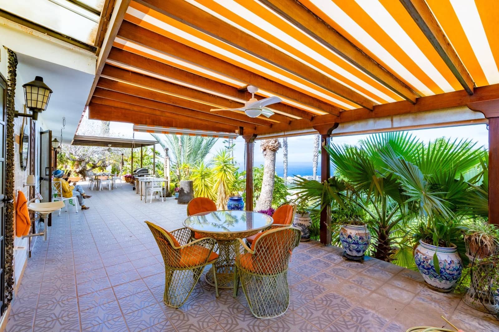 11 soveværelse Villa til salg i Alcala med swimmingpool - € 2.799.000 (Ref: 9619359)