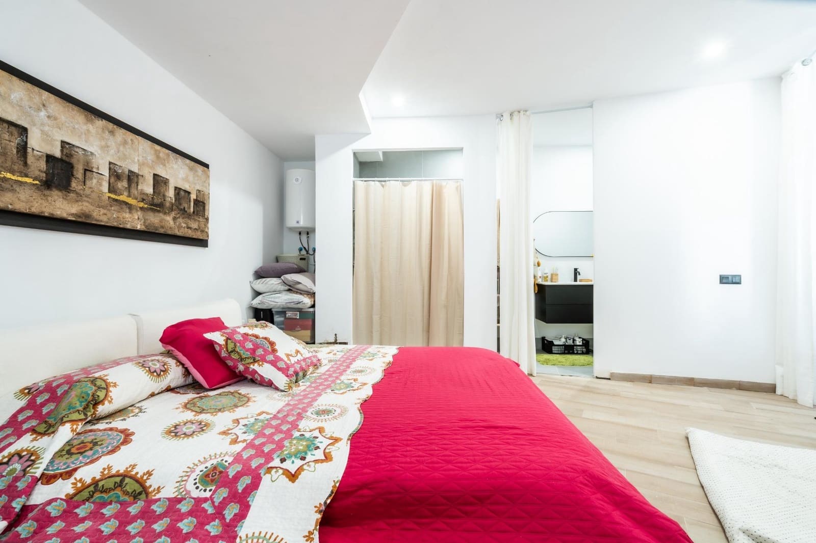 2 bedroom Apartment for sale in Los Cristianos - € 349,000 (Ref: 9634391)