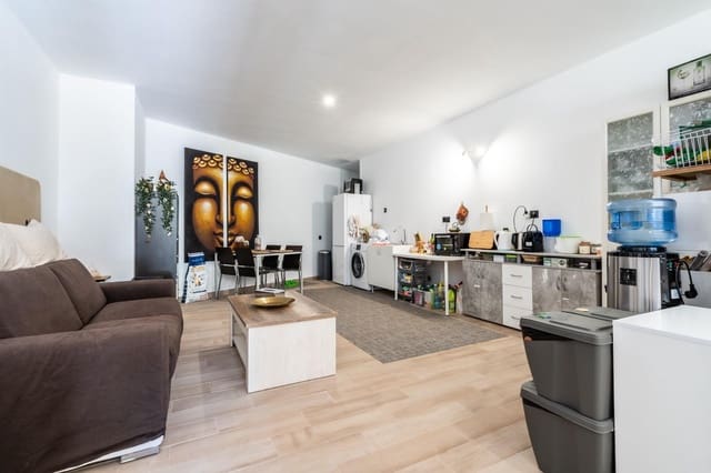 2 quarto Apartamento para venda em Los Cristianos, Arona - 265 000 € (Ref: 9634391)