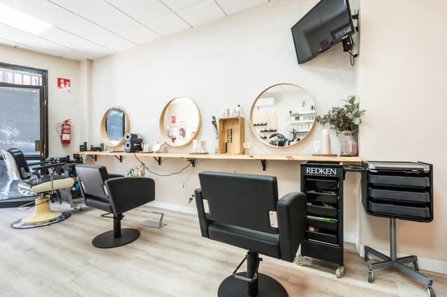 Kommersiell til leie i Las Galletas, Arona - € 650 (Ref: 9674308)