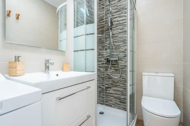 1 Zimmer Studio zu vermieten in Arona mit Pool - 800 € (Ref: 9732208)