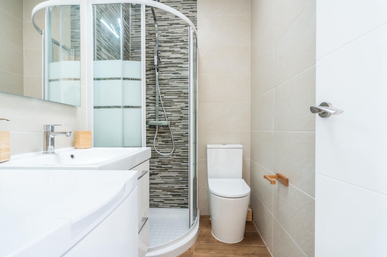 1 bedroom Studio for rent in Arona with pool - € 800 (Ref: 9732208)