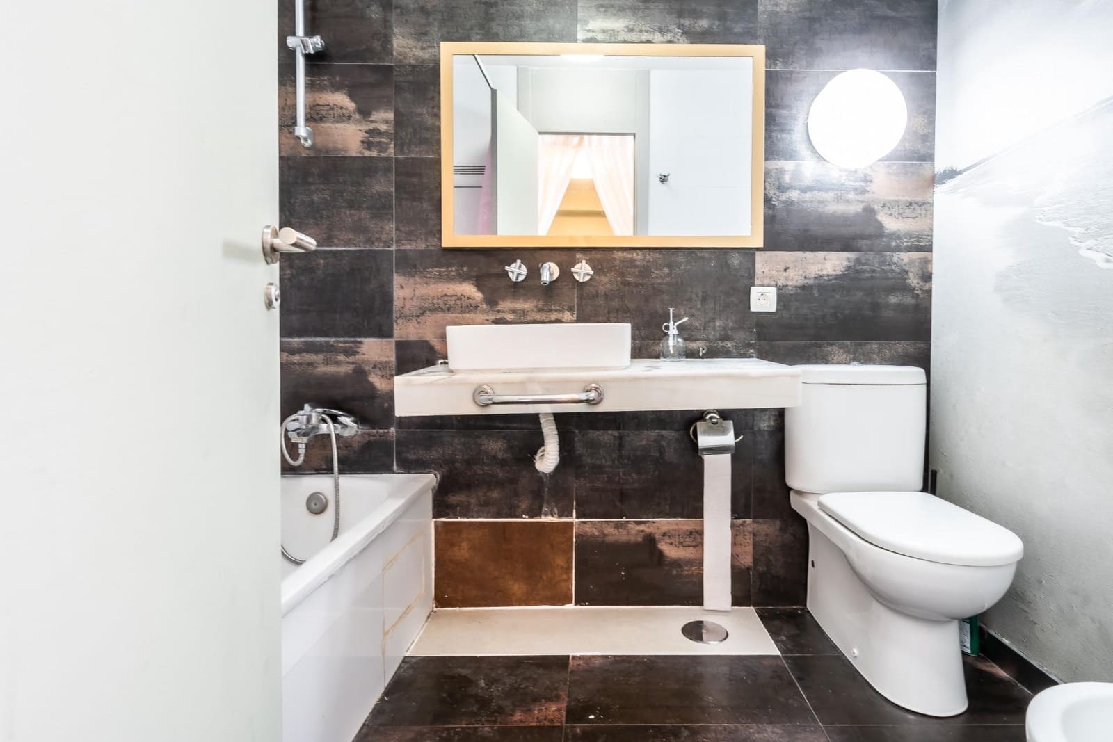 Studio for rent in Costa Adeje with pool - € 990 (Ref: 9735665)