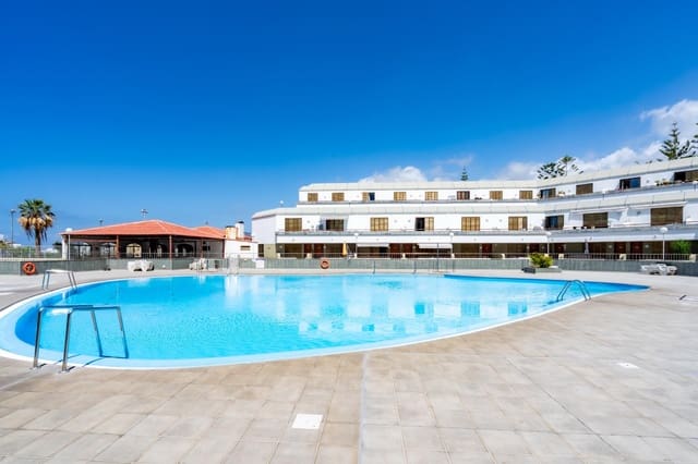 Studio for rent in Costa Adeje, Adeje with pool - € 990 (Ref: 9735665)