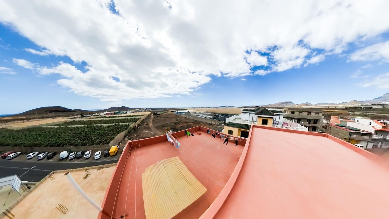 23 slaapkamer Commercieel te koop in Guargacho met garage - € 1.535.000 (Ref: 9743150)