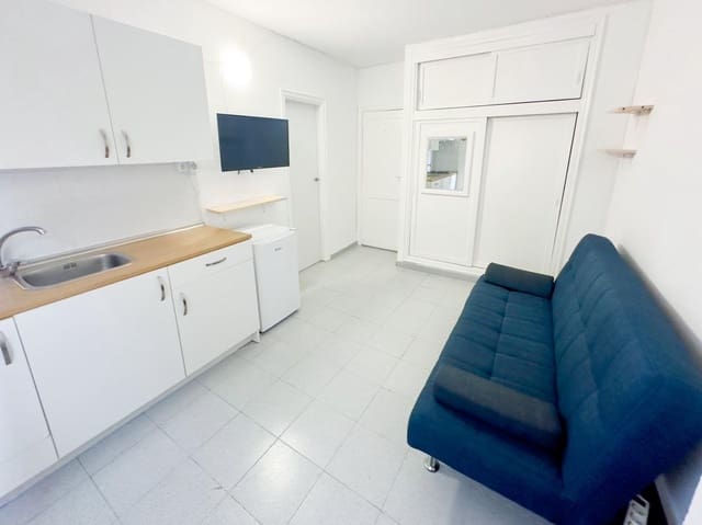 23 slaapkamer Commercieel te koop in Guargacho met garage - € 1.535.000 (Ref: 9743150)