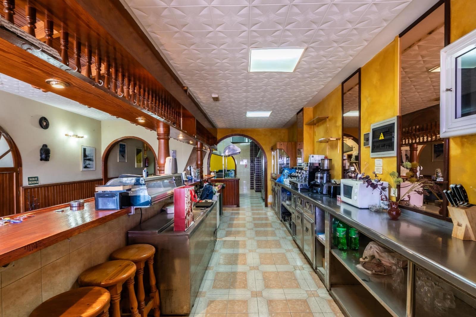 23 slaapkamer Commercieel te koop in Guargacho met garage - € 1.535.000 (Ref: 9743150)