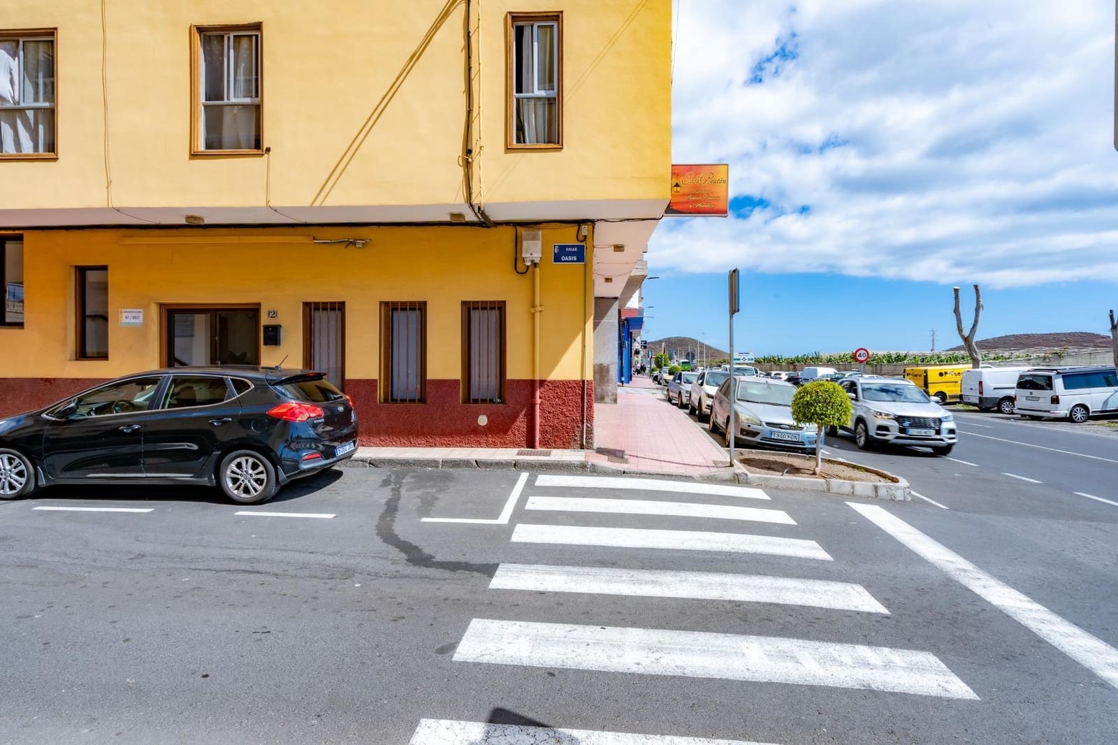 23 slaapkamer Commercieel te koop in Guargacho met garage - € 1.535.000 (Ref: 9743150)