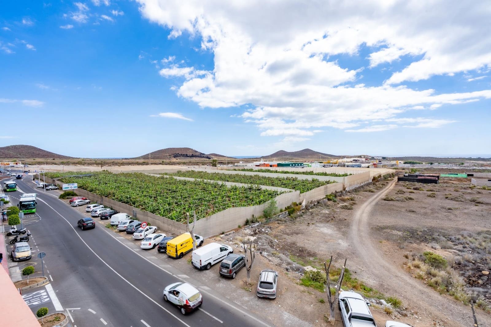 23 slaapkamer Commercieel te koop in Guargacho met garage - € 1.535.000 (Ref: 9743150)