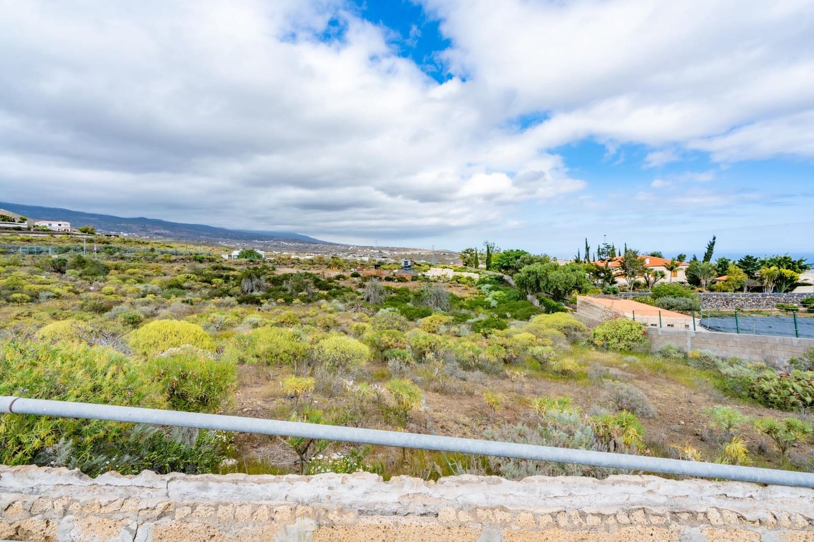 Terrain à Bâtir à vendre à San Isidro de Abona - 149 000 € (Ref: 9778254)