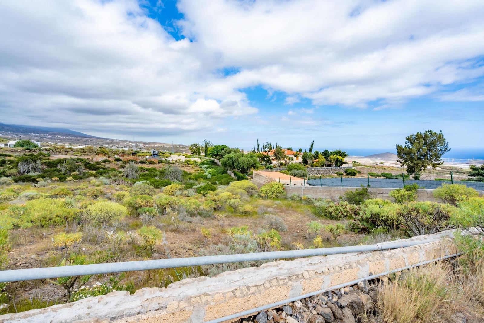 Terrain à Bâtir à vendre à San Isidro de Abona - 149 000 € (Ref: 9778254)