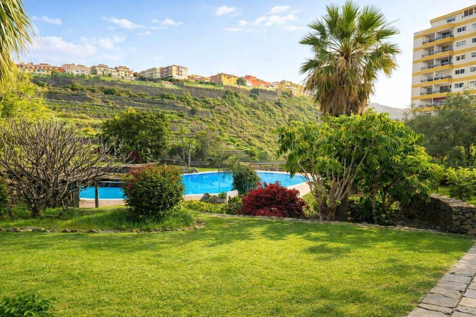 Local Comercial de 1 habitación en Los Realejos en venta con garaje - 240.000 € (Ref: 9804380)