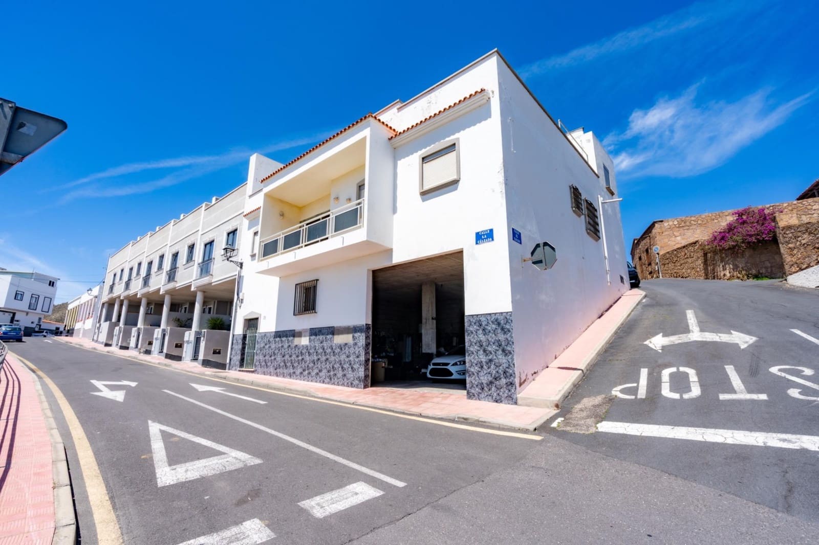 5 sypialnia Willa na sprzedaż w San Miguel de Abona z garażem - 527 000 € (Ref: 9804381)