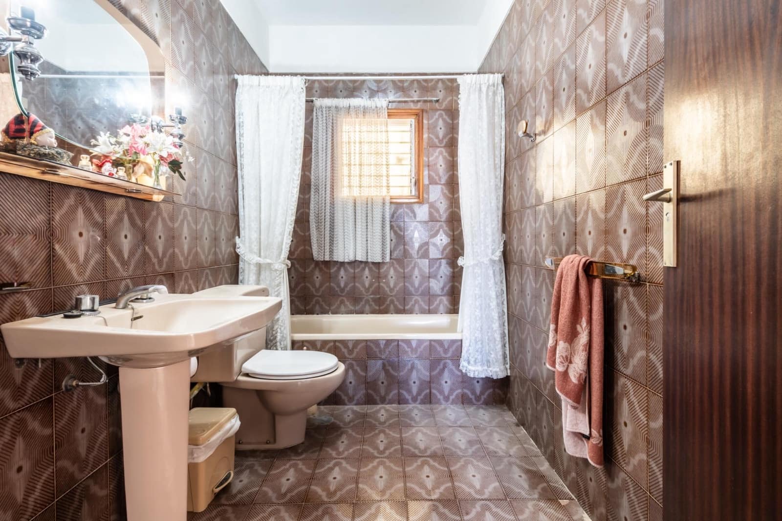 5 sypialnia Willa na sprzedaż w San Miguel de Abona z garażem - 527 000 € (Ref: 9804381)