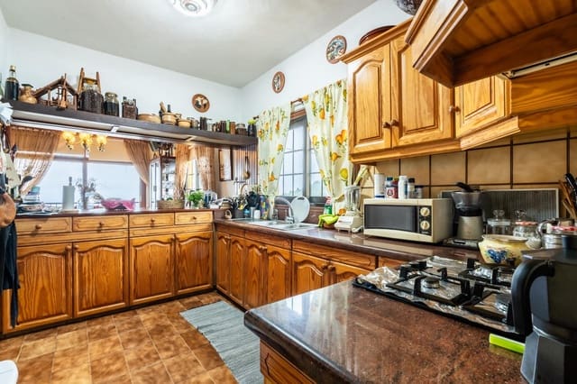3 sypialnia Finka/Dom wiejski na sprzedaż w Icod de los Vinos z garażem - 475 000 € (Ref: 9811988)