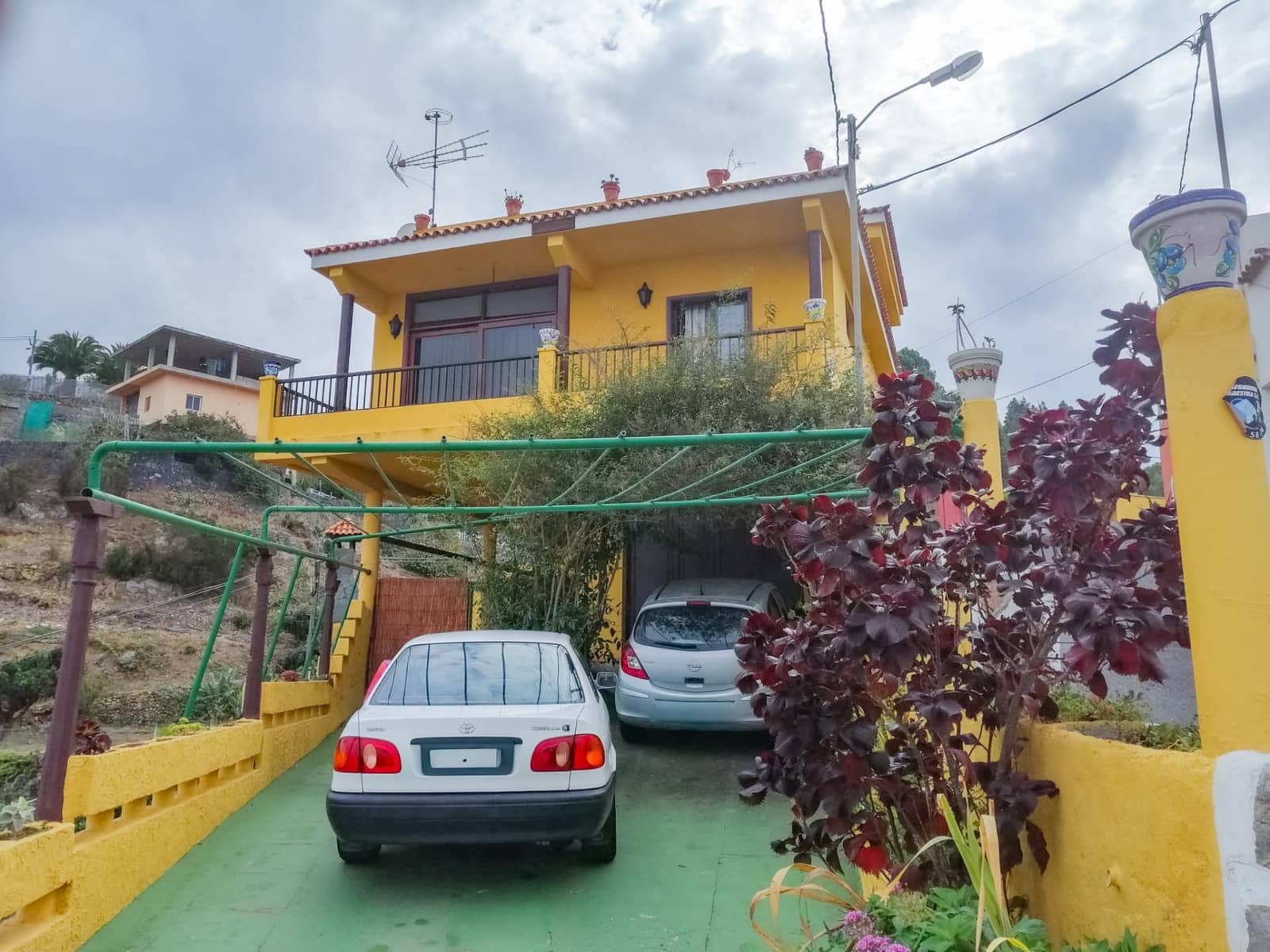3 sypialnia Finka/Dom wiejski na sprzedaż w Icod de los Vinos z garażem - 475 000 € (Ref: 9811988)