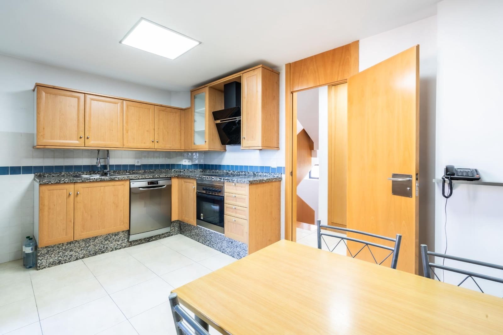 3 camera da letto Villetta a Schiera in vendita in Acoran con garage - 565.000 € (Rif: 9818303)