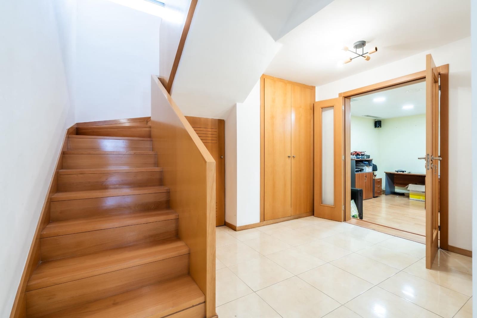 3 camera da letto Villetta a Schiera in vendita in Acoran con garage - 565.000 € (Rif: 9818303)