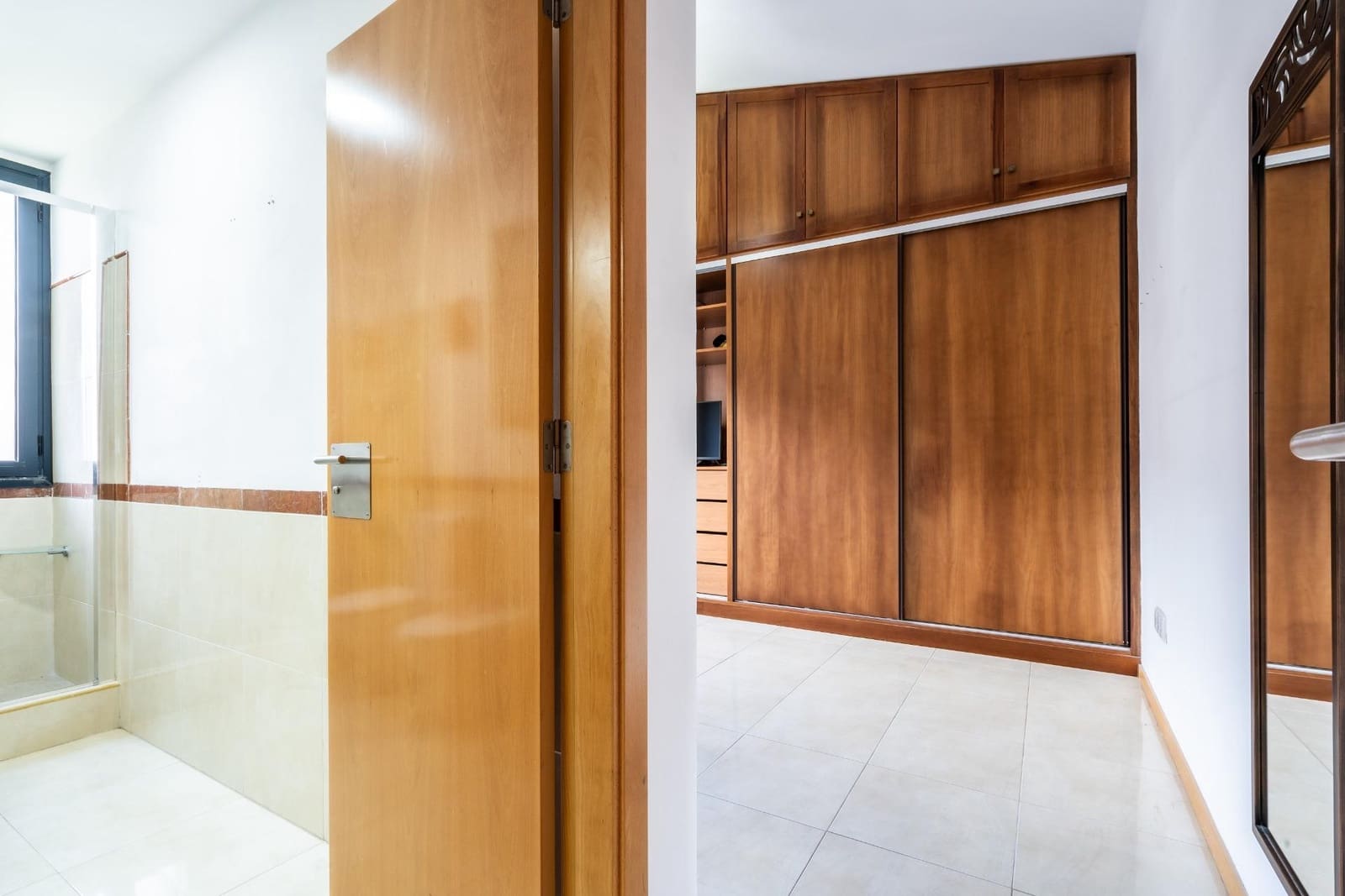 3 camera da letto Villetta a Schiera in vendita in Acoran con garage - 565.000 € (Rif: 9818303)