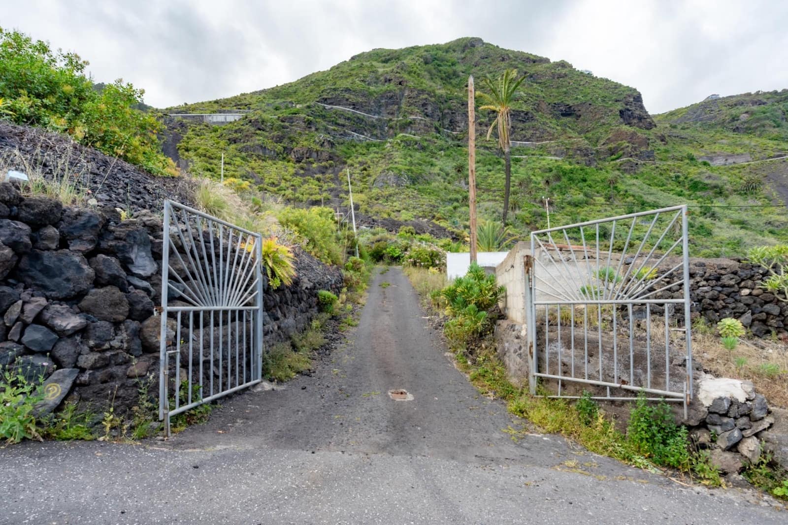 Building Plot for sale in Garachico - € 180,000 (Ref: 9825334)