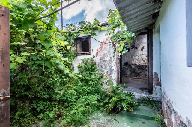 Building Plot for sale in Garachico - € 180,000 (Ref: 9825334)