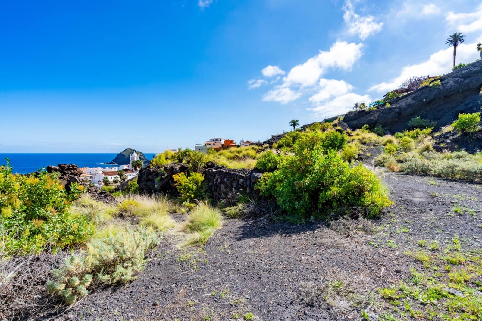 Building Plot for sale in Garachico - € 180,000 (Ref: 9825334)