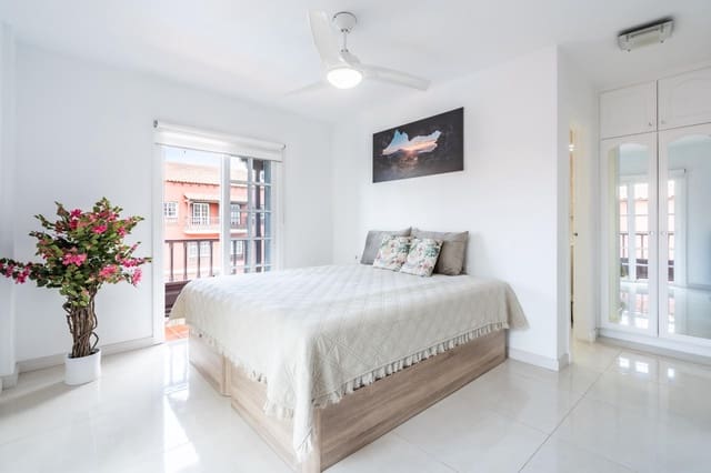 4 soveværelse Rækkehus til salg i Casco Urbano, Adeje - € 639.000 (Ref: 9833730)