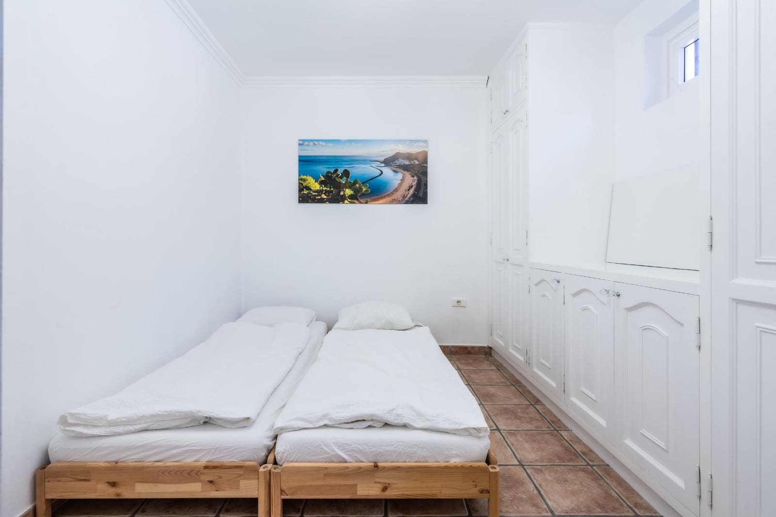 Adosado de 4 habitaciones en Adeje en venta - 589.000 € (Ref: 9833730)