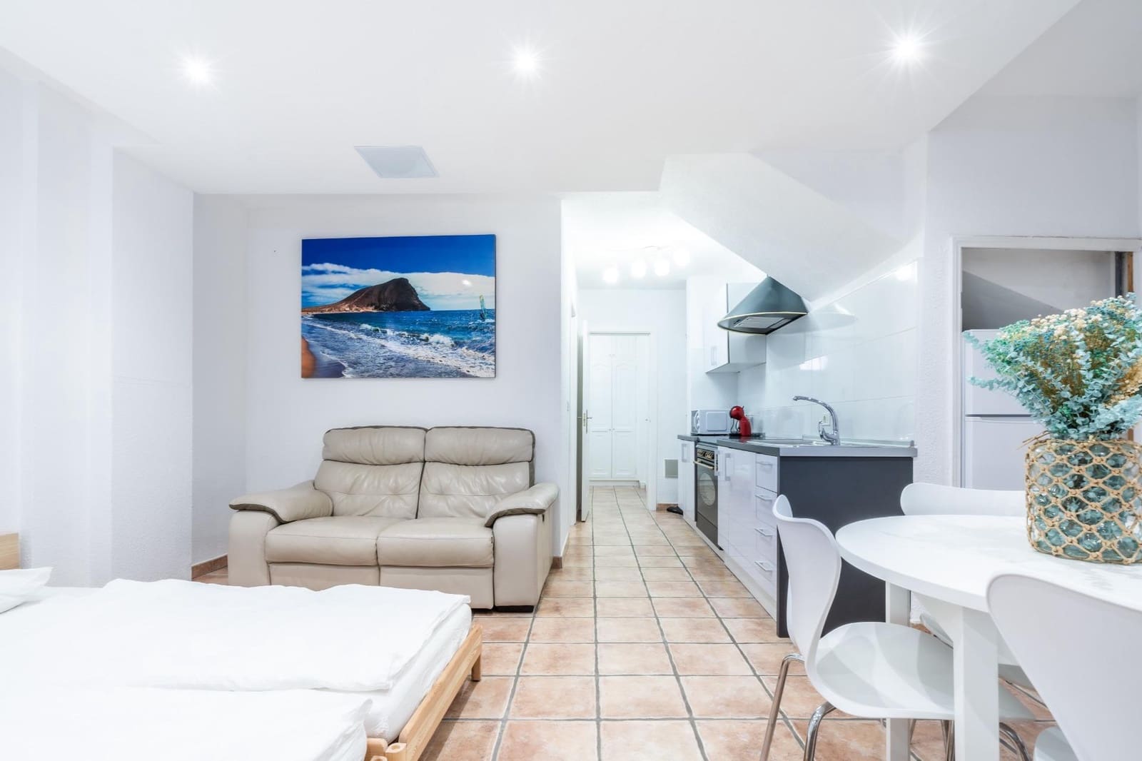 Adosado de 4 habitaciones en Adeje en venta - 589.000 € (Ref: 9833730)