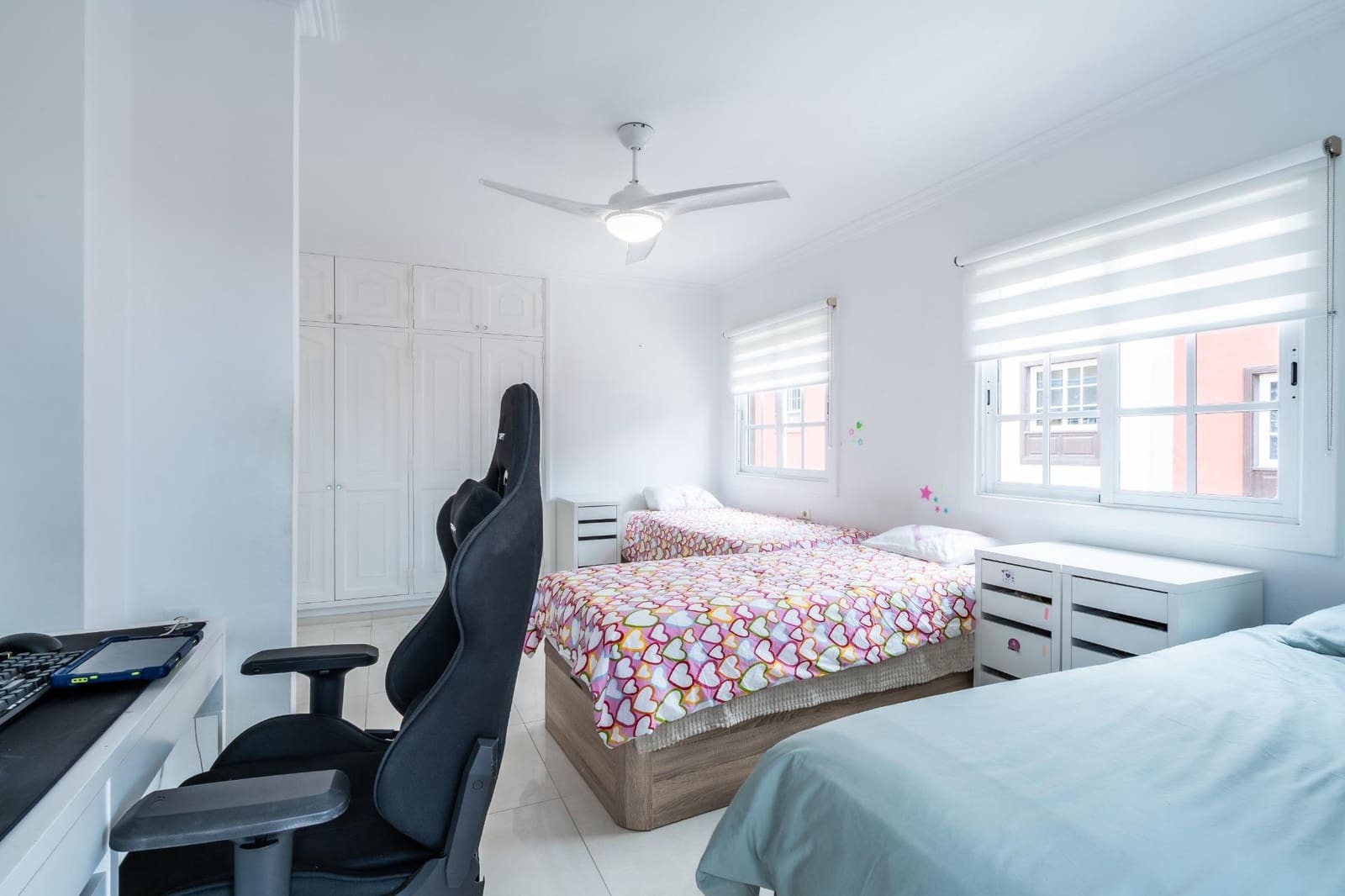 Adosado de 4 habitaciones en Adeje en venta - 589.000 € (Ref: 9833730)