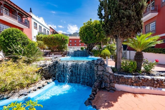 4 camera da letto Villetta a Schiera in vendita in Casco Urbano, Adeje - 589.000 € (Rif: 9833730)