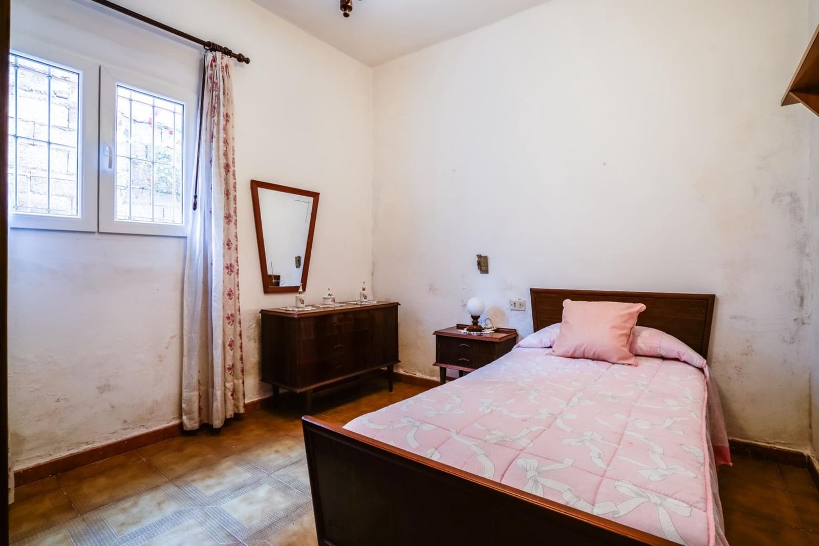 9 quarto Quinta/Casa Rural para venda em San Cristobal de La Laguna com garagem - 750 000 € (Ref: 9851854)